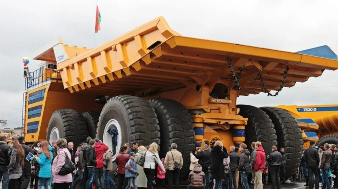 450-tonnij-belaz-75710-jpg.webp