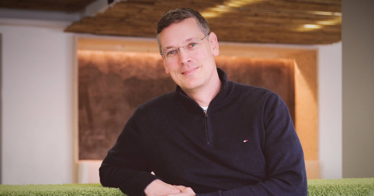 Carsten Bernhard, CTO at eDreams ODIGEO on AI-First Culture