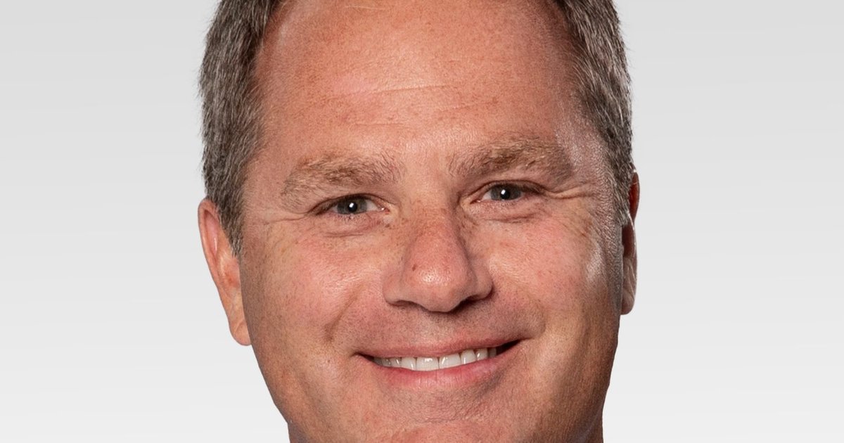 Why Several High-Profile CEOs Are Resigning Because of AI