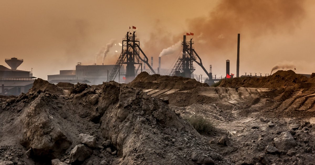 How are EV Manufacturers Diversifying their Supply Chains?