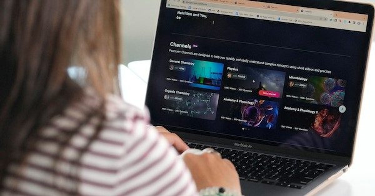 Pearson Platform AI-Enhanced Learning: Google and Pearson's New Vision | Technology Magazine
