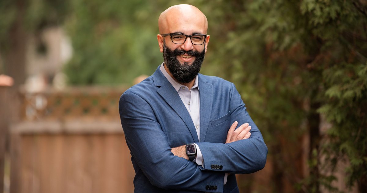 How CEOs and Large Enterprises can Unlock the Power of AI