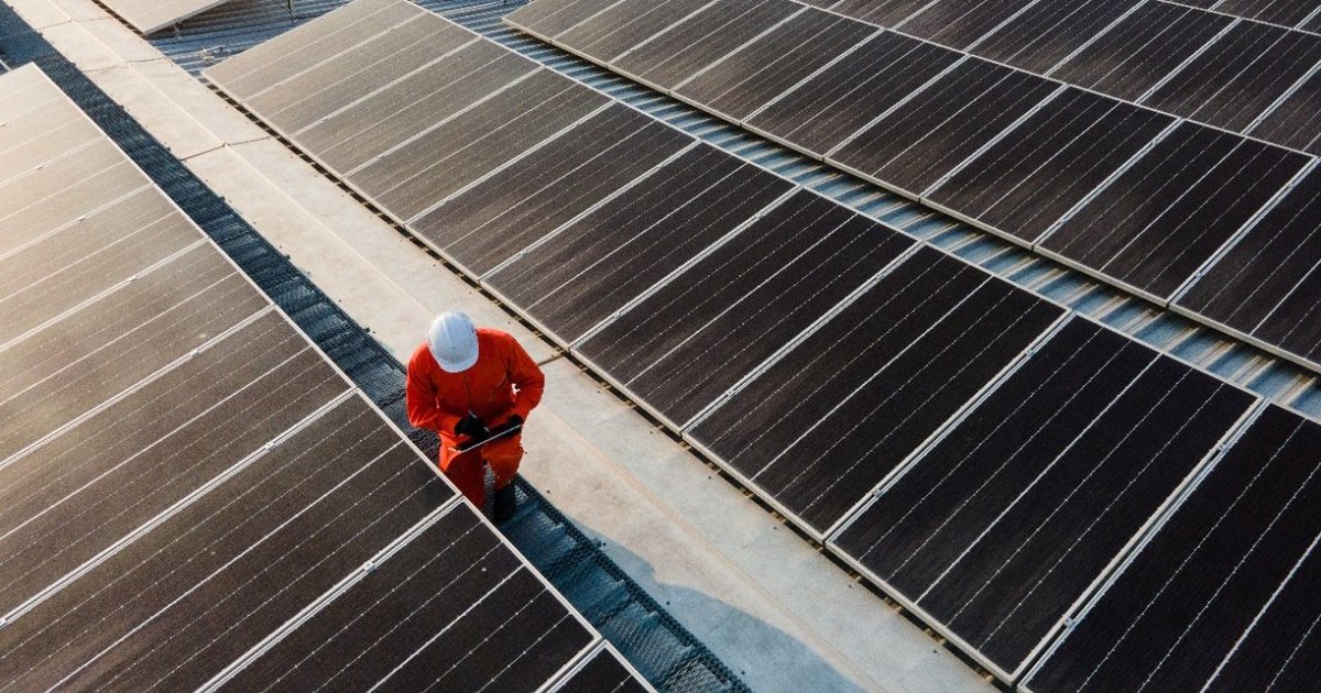 UK Solar Records Broken Twice as Largest Farm Approved | Sustainability ...