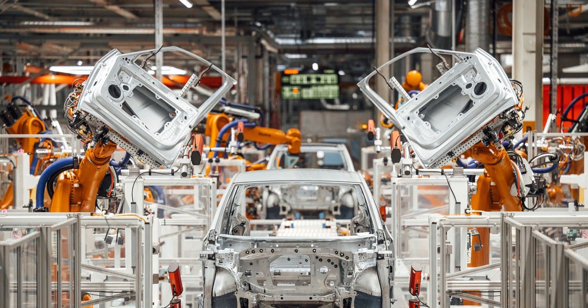 Smmt Driving Uk Automotive Industry Growth Ev Magazine Smmt Driving Uk Automotive Industry Growth Ev Magazine