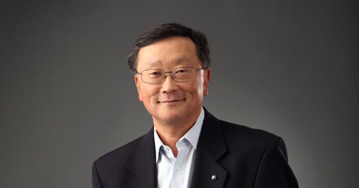Lifetime Achievement Award John Chen Cyber Magazine