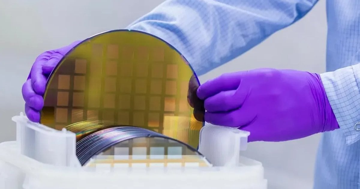 IQE & Tower: Semiconductor Manufacturing for Data Centres