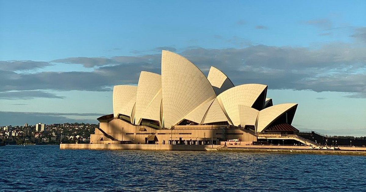 What Direct Cable Links to Australia & US mean for Telcos