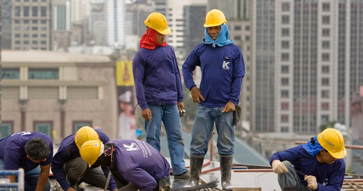 WEF: Why are Global Supply Chains & Healthcare Under Strain?