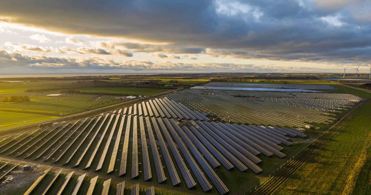 How Wind & Solar Generation Overtook Gas For the First Time | Energy ...