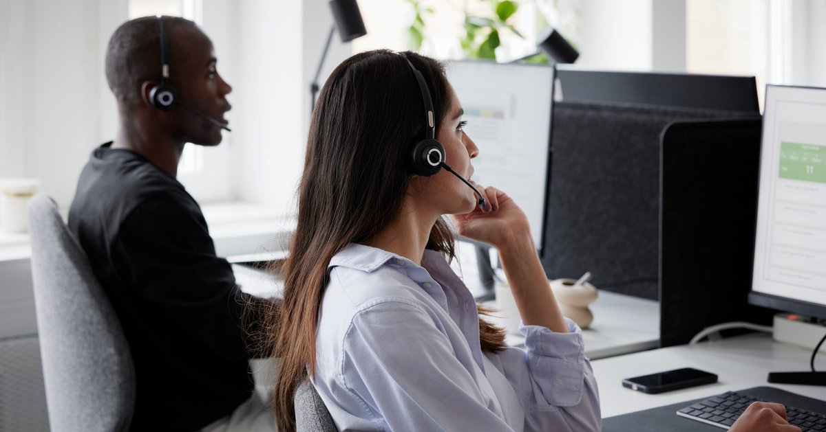 Why Mid-Market Companies are Ditching Enterprise CRMs