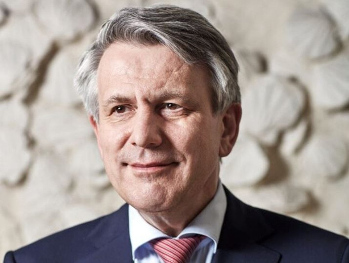 What will ex-Shell CEO do in his KKR Climate Advisor Role ...