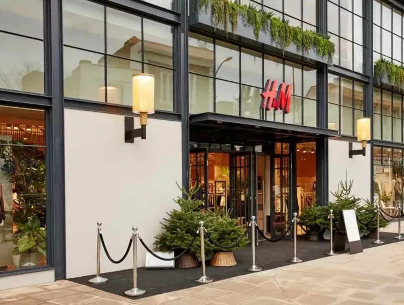 H&M Wraps Up a Year of Store Tests and Digital Developments