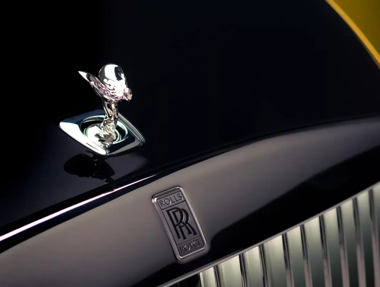 Rolls-Royce Unveils Its First Luxury SUV