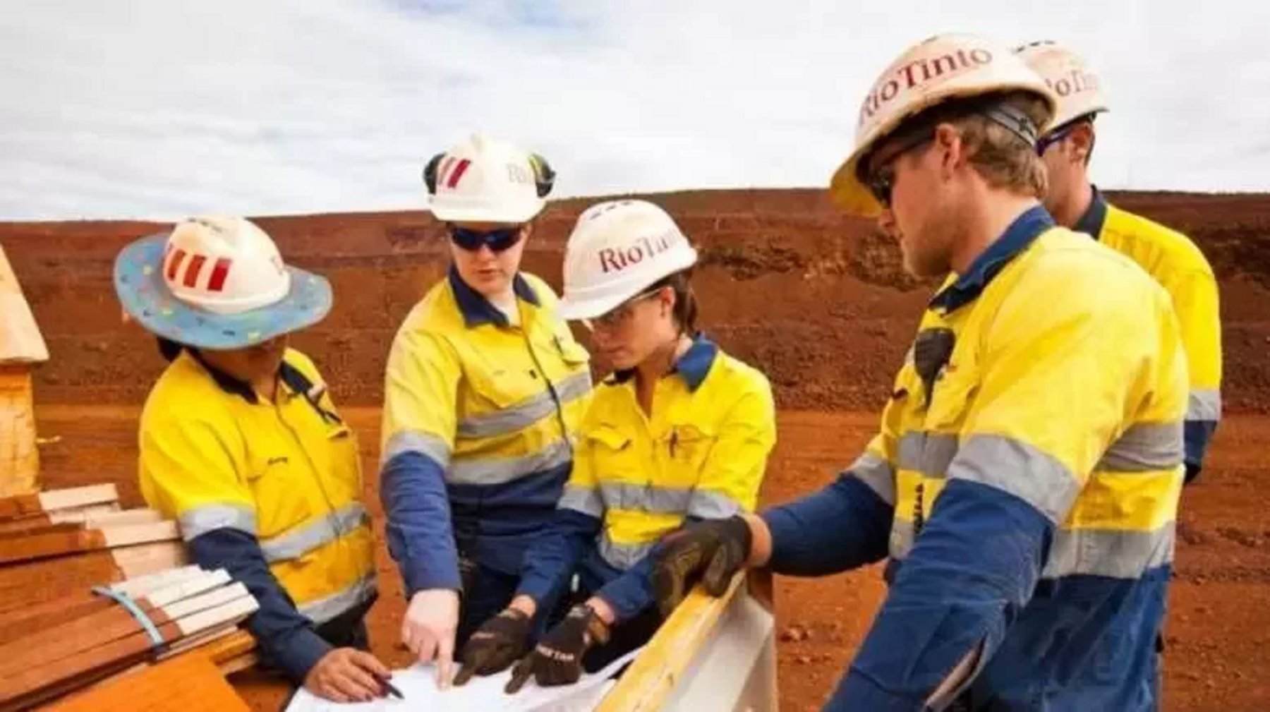 REPORT Rio Tinto to Develop the