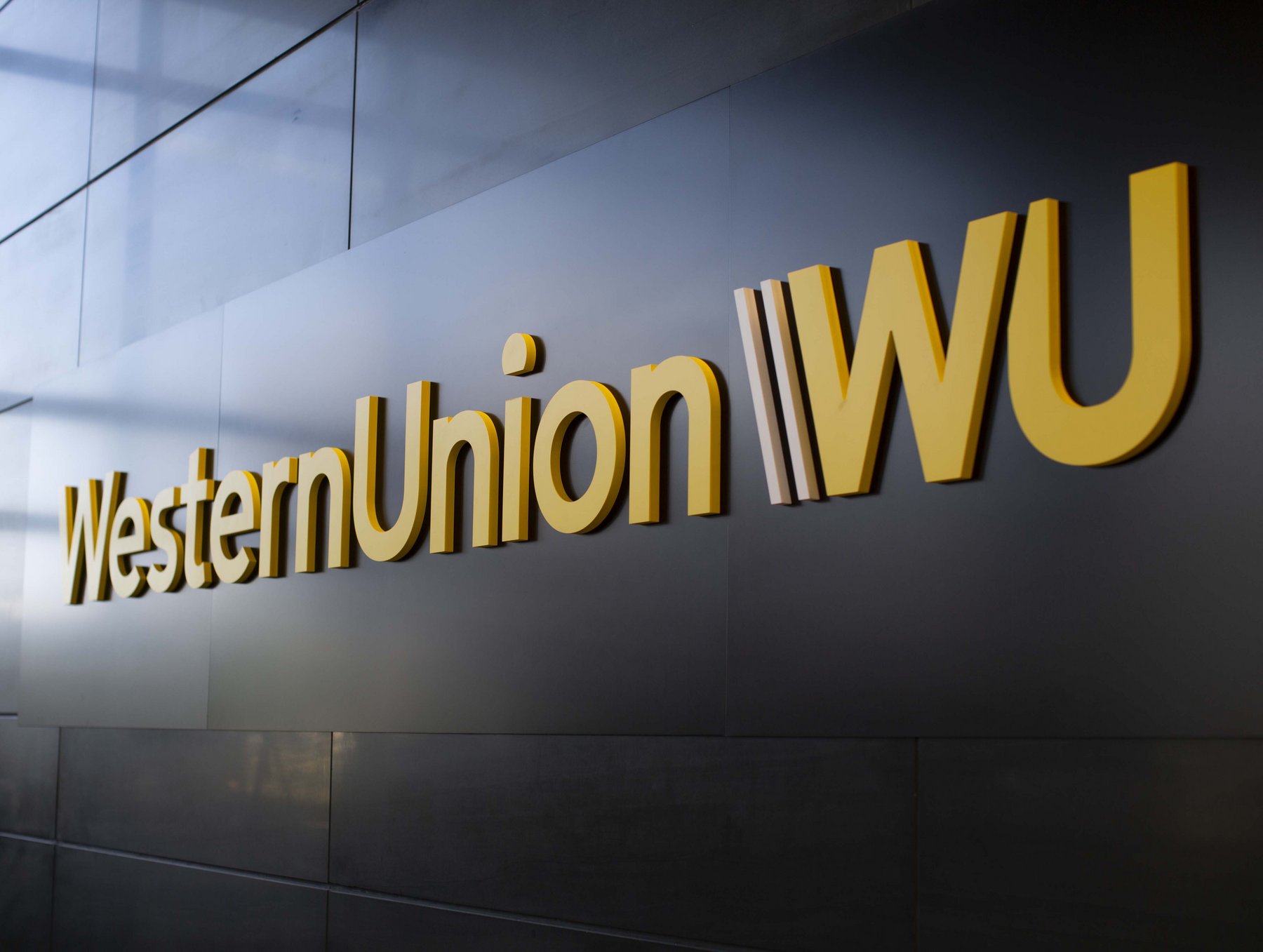 Western Union Launches Two Digital Banking Apps