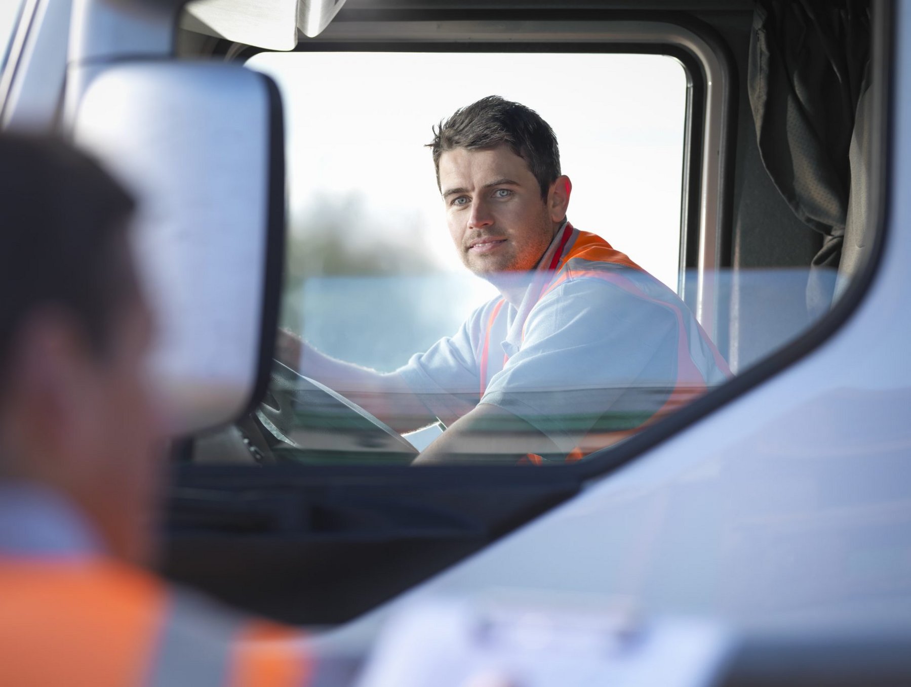 Cover Whale rolls out new technology platforms for truckers | InsurTech  Magazine