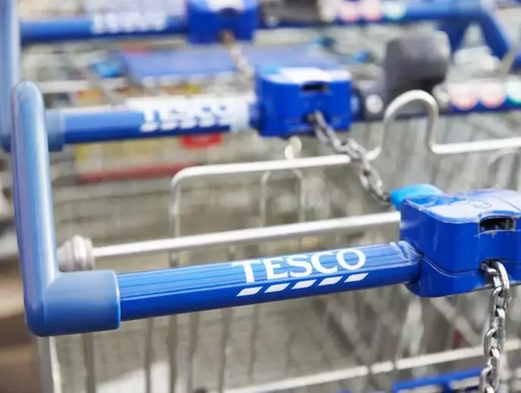 Tesco and Carrefour plan 'strategic alliance' to buy products