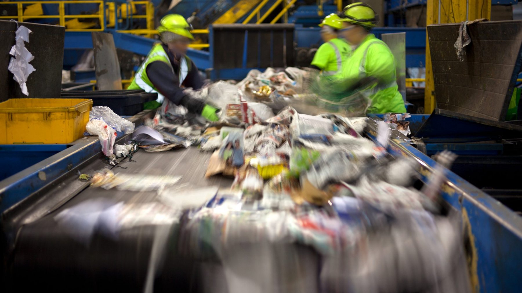 How AMP Robotics is applying AI and robotics to recycling - Image