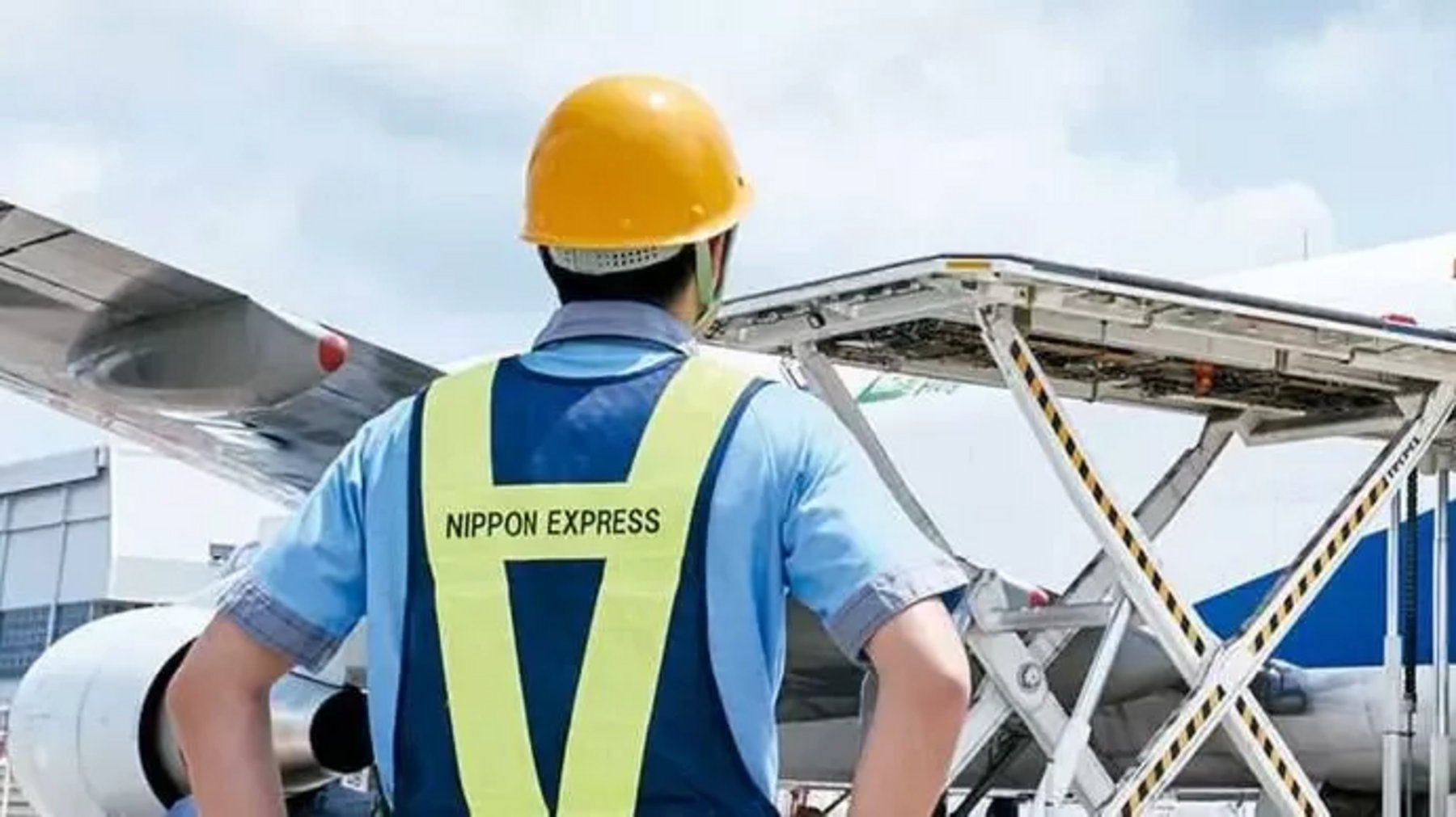Nippon Express launches halal air cargo network in Japan