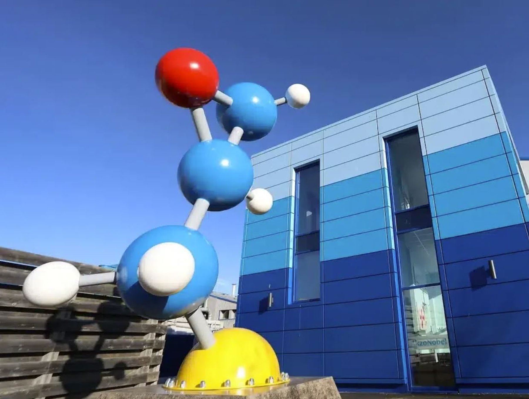 akzonobel-invests-millions-in-felling-site-manufacturing-digital