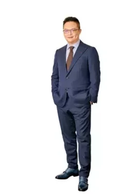Dr Terence Liu
