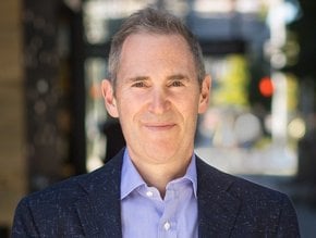 Behind Amazon’s Job Cuts: A Strategy Powering an AI Future