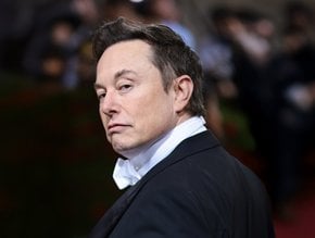 Top 5 AI Stories