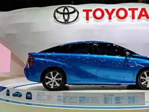 Hydrogen-fuelled Toyota Mirai arrives in Australia