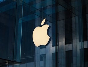 Apple CEO criticises the poor DE&I standards of tech sector