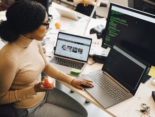 GCHQ to fund ‘nano-degrees’ to increase female coders