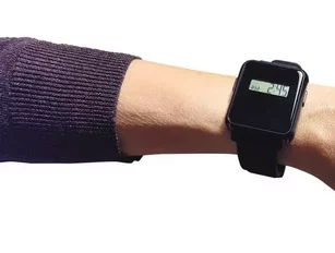 Smartwatch study looks at patient and carer health links