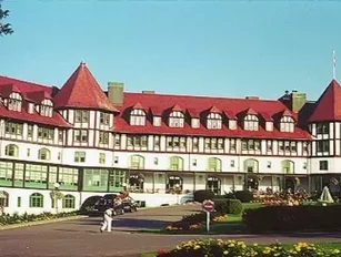 Famous Hotel Entity Set to Buy Historic Algonquin Hotel
