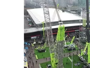 Zoomlion signs £2.27bn in orders at bauma China 2020