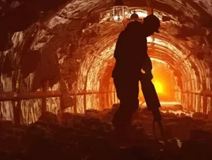 As 50,000 Mining Jobs Go, Construction and Services Open Doors to Workers