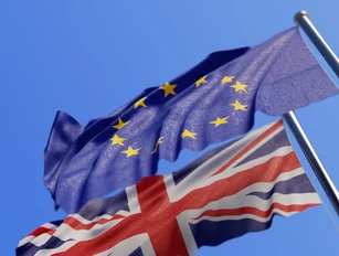 ‘No-deal’ Brexit could cost food retailers and their supply chain £9.3bn, says Barclays