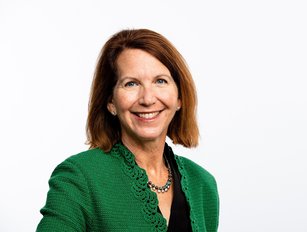 Elisabeth Brinton on the Microsoft Cloud for Sustainability