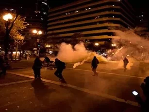 Police Fire Tear Gas at Occupy Oakland; Public Responds