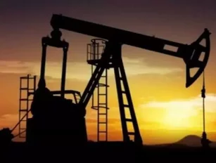 US Oil Production to Surpass Imports, a First Since '95