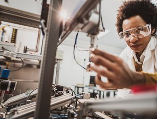 COVID-19 recovery: smart manufacturing & smart factories