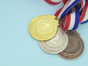 Four reasons to hire the silver medalist candidate