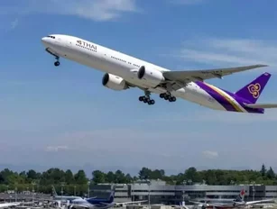 Boeing and Thai Airways celebrate 25th direct 777 Delivery