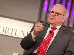 [INFOGRAPHIC] 10 Financial Lessons We Can Learn from Warren Buffett