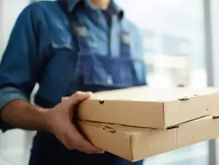 Deliveroo receives $575mn in funding round led by Amazon