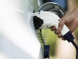 Shell opens first fast-charging points for electric vehicles in the UK