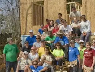 Celebs and volunteers build in LA with Habitat for Humanity