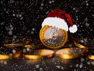 How retailers can have themselves a merry crypto Christmas