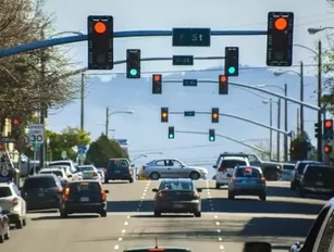 Google to use AI to time traffic lights more efficiently