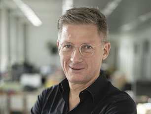 5 minutes with Andreas Koenig on Smart Digital Factories