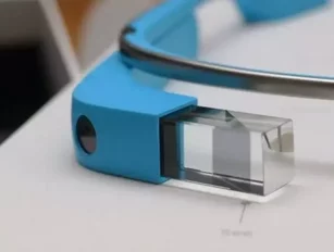 Google Glass vs. Samsung Gear S: Which Wearable Tech will Sell Best at Christmas in Europe?