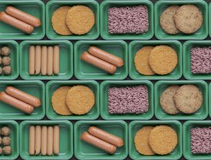 How food manufacturers can meet the meat alternative market